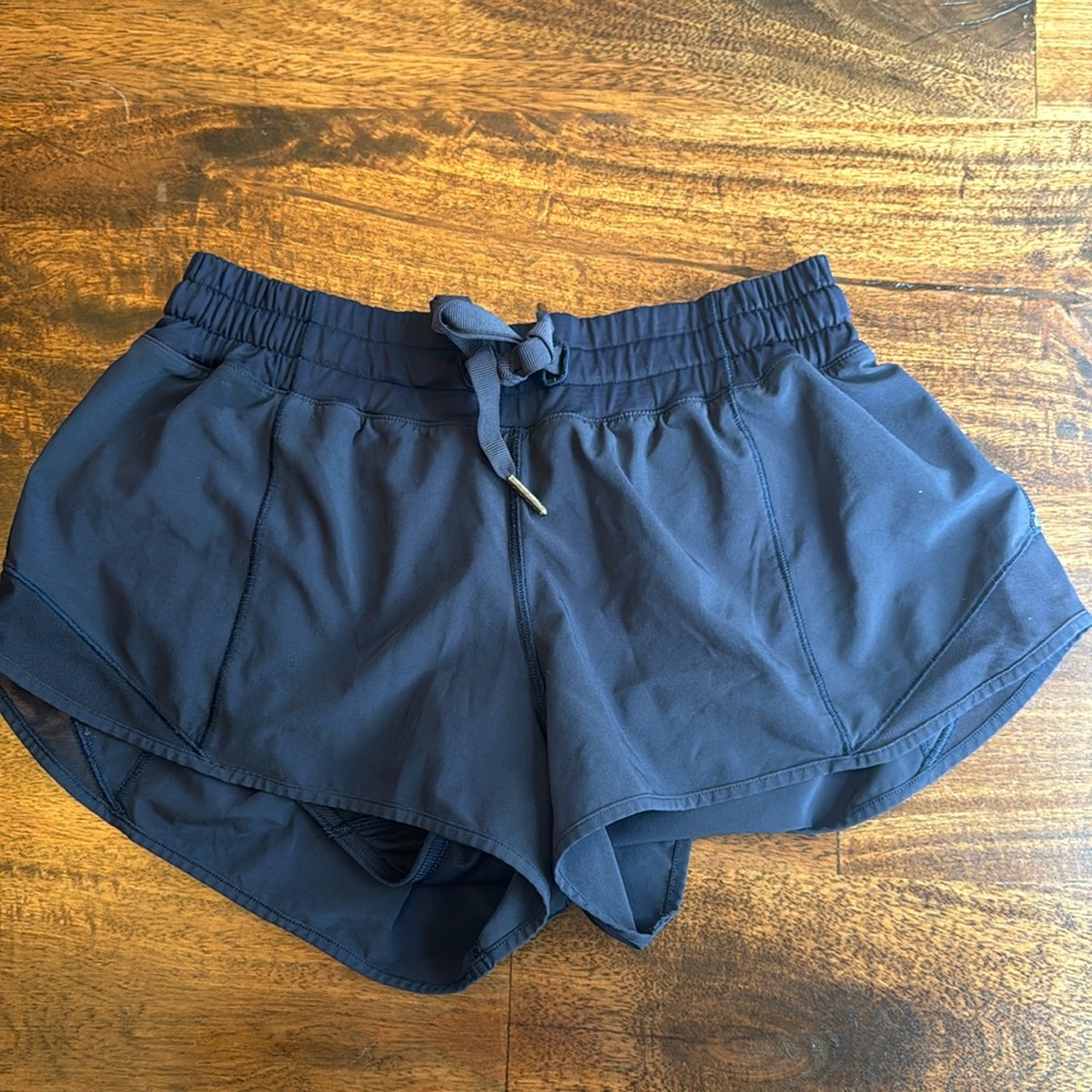 Lululemon Hotty Hot shorts